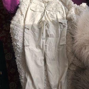 Aritzia cargo pants adjustable bottom brand new size 0 never worn before